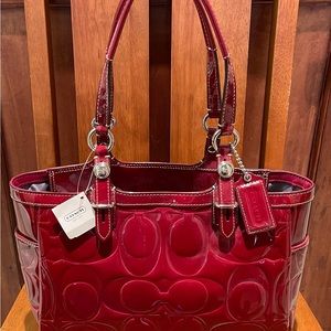 NWT Coach Handbag Patent Leather EW Tote Crimson